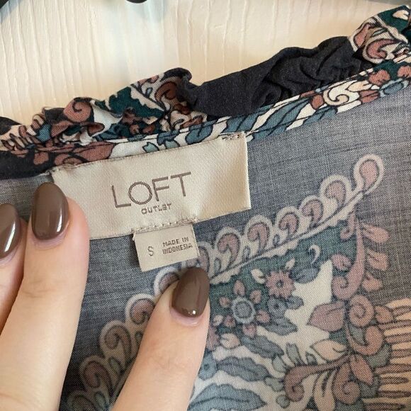 Loft Size Small Paisley Print Button Down Top - Picture 5 of 6